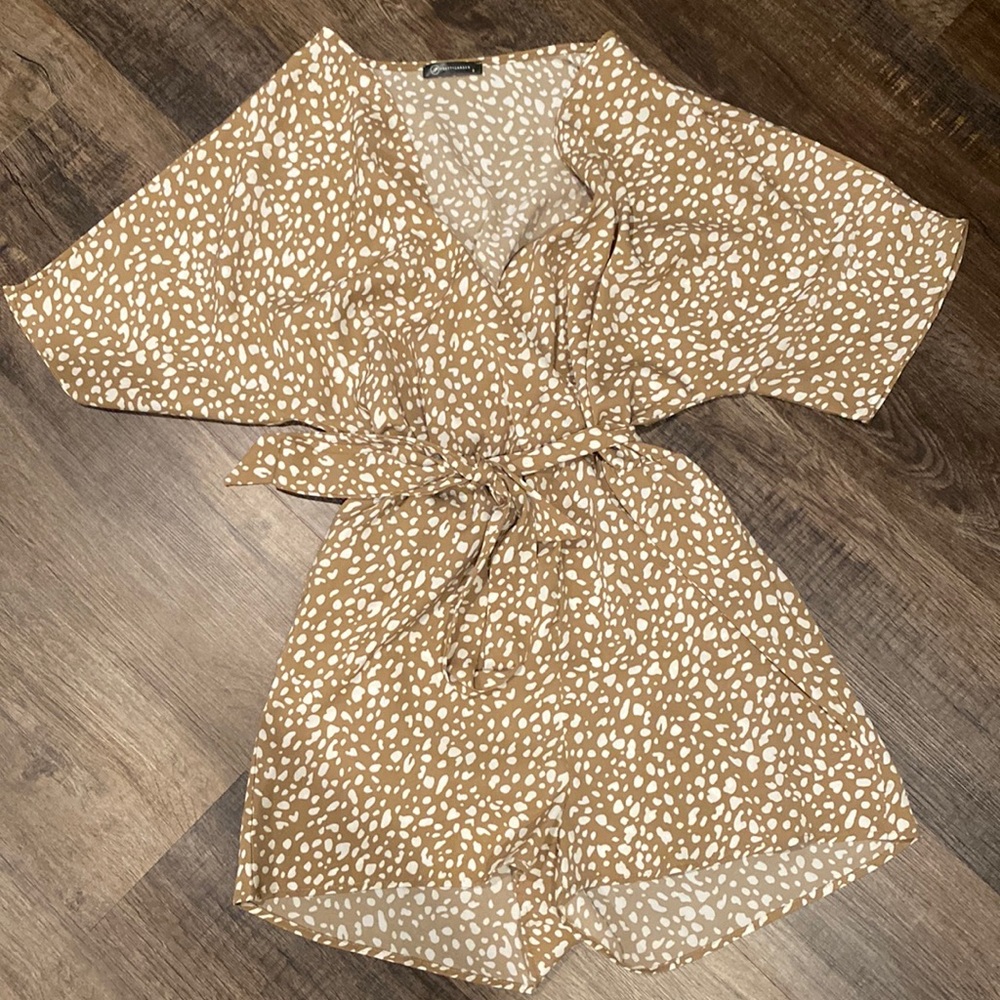 Women’s short sleeve romper